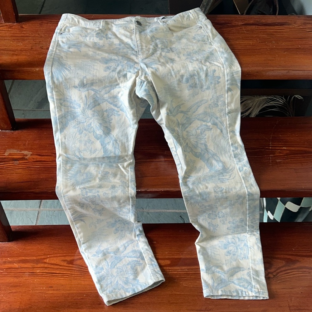 J Jill denim floral print jeans